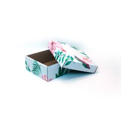 30,5x26x10,5 cm Renkli Çiçekli Hediye Kutusu